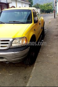 foto Ford F-150 Lariat usado (2002) color Blanco Perla precio u$s3.600