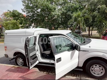 Ford F-150 XL 4x2 3.7L Sup Cab usado (2014) color Blanco Oxford precio $265,000