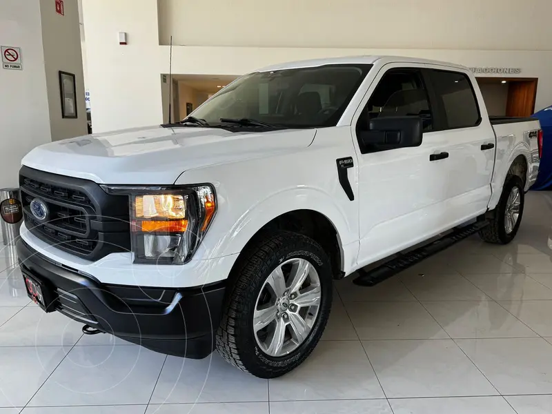 Foto Ford F-150 Doble Cabina 4x2 V6 usado (2023) color Blanco precio $639,000