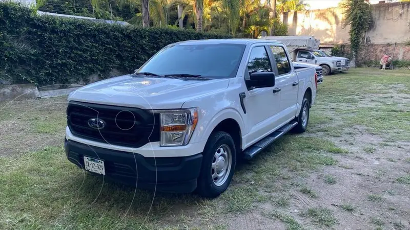 Foto Ford F-150 XL Cabina Regular 4x2 V6 caja 8' usado (2021) color Blanco precio $659,000