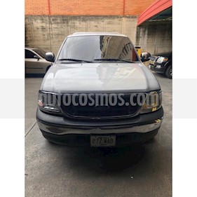 Foto venta carro usado Ford F-150 Pick-up L6,4.9 S 1 3 (2008) color Gris precio BoF6.200