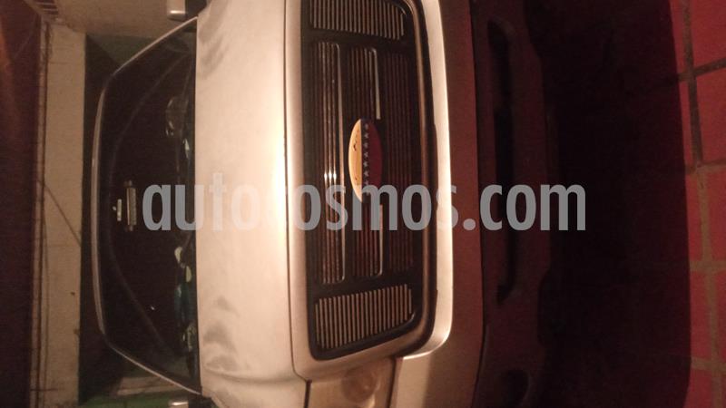 Ford F-150 Pick-up 4x4 A-A V8,5.0i A 1 3 usado (2006) color Gris precio u$s3.000