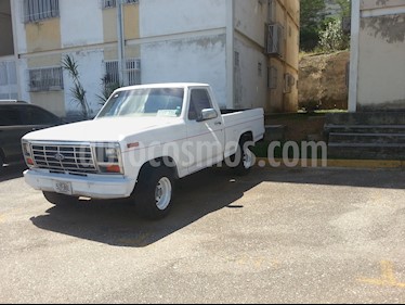 Ford F-150 XL Auto. 4x2 usado (1986) color Blanco precio BoF1.800
