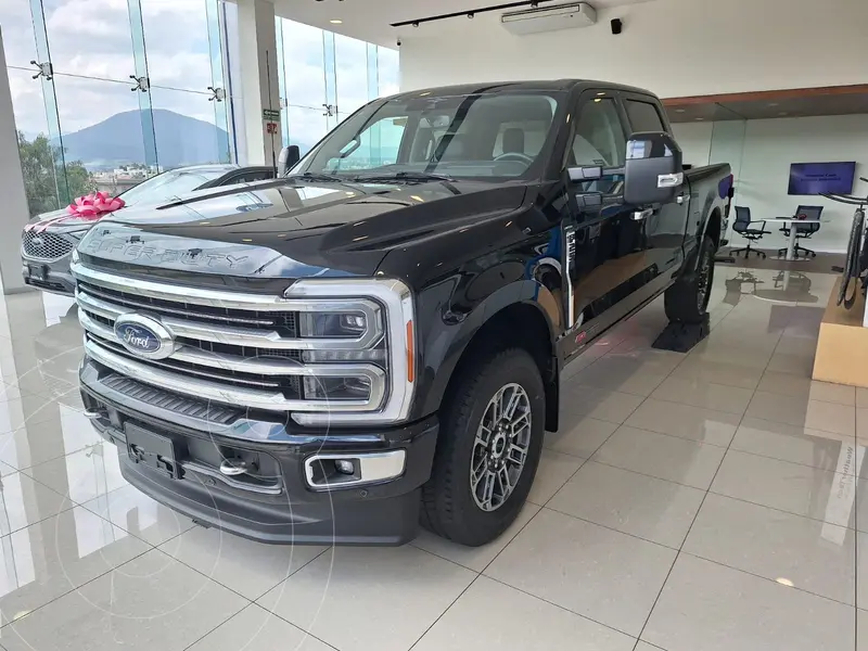 Foto Ford F-250 Limited usado (2023) color Negro financiado en mensualidades(enganche $509,065 mensualidades desde $38,928)