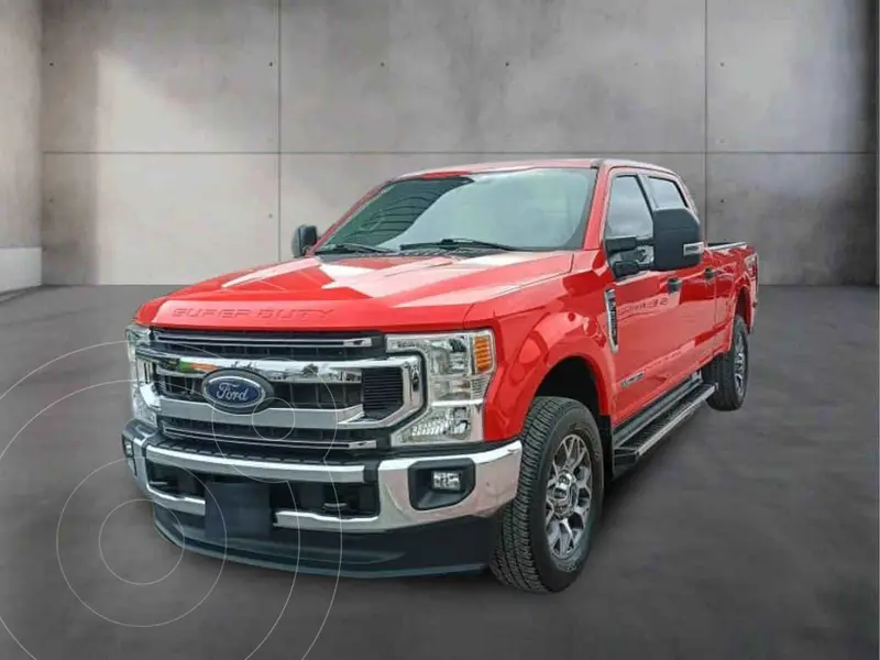 Foto Ford F-250 XLT CD usado (2022) color Rojo financiado en mensualidades(enganche $204,380 mensualidades desde $20,153)