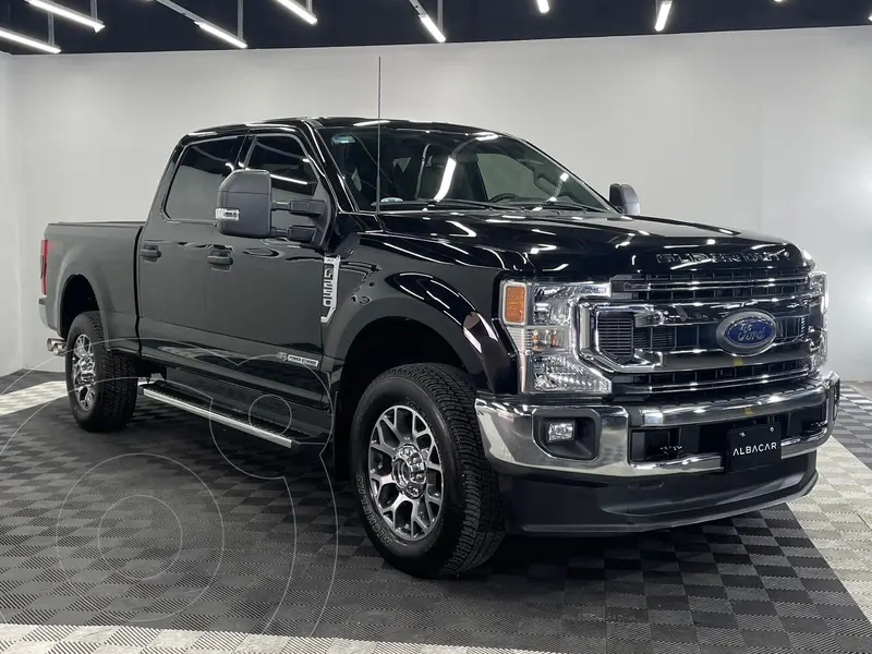 Foto Ford F-250 XLT CD usado (2022) color Negro precio $1,046,999