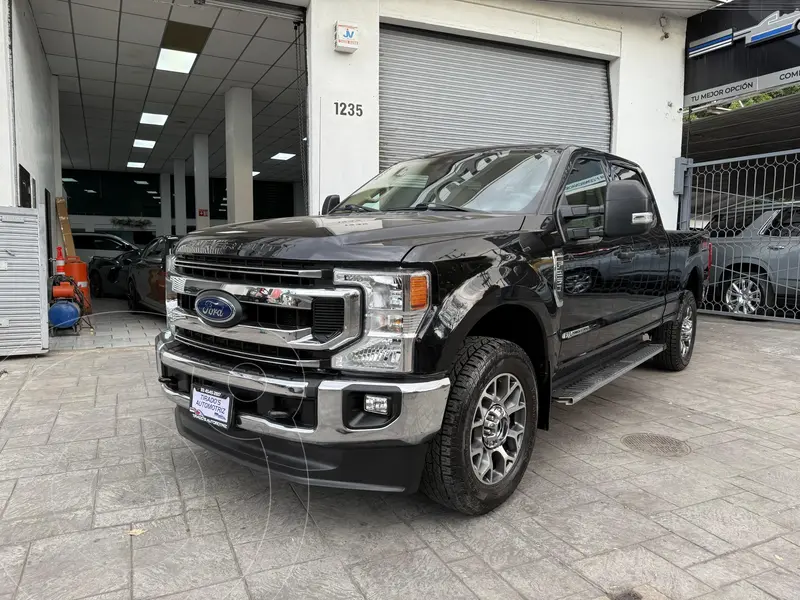 Foto Ford F-250 Super Duty 6.7L Doble Cabina Diesel 4x4 Aut usado (2020) color Negro precio $879,900