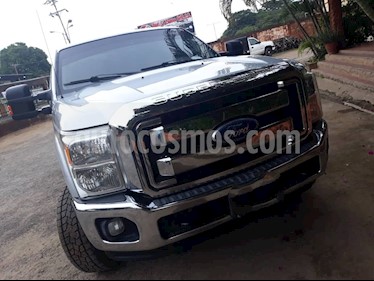 Ford F-250 6.2L Doble Cabina 4x4 usado (2011) color Plata precio u$s9.500