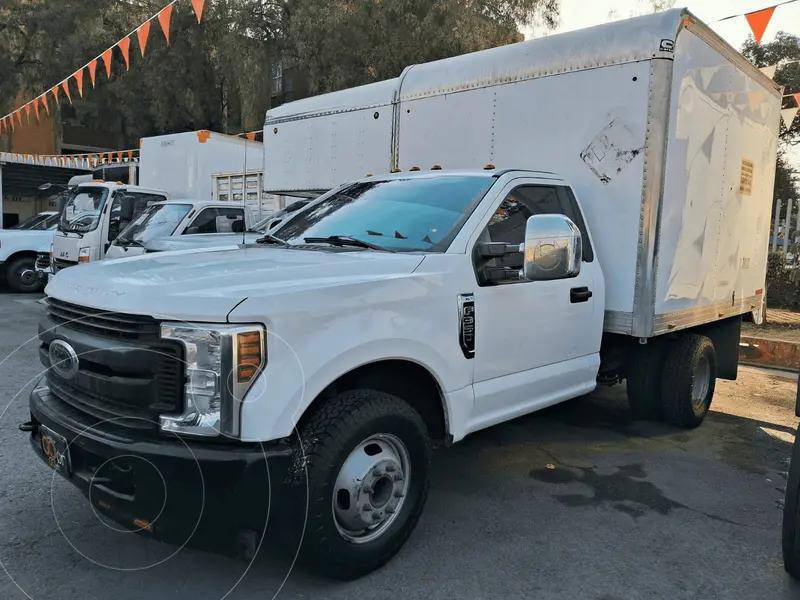 Foto Ford F-350 XL usado (2019) color FOR BLANCO OXFORD precio $630,000