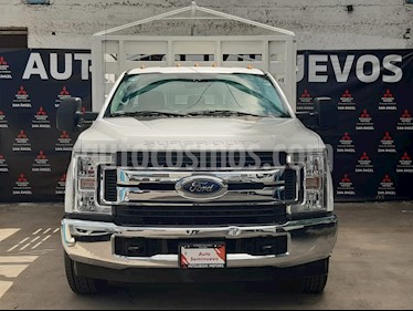 Ford F-350 XL 6.2L Plus Ac usado (2017) color Blanco precio $469,000