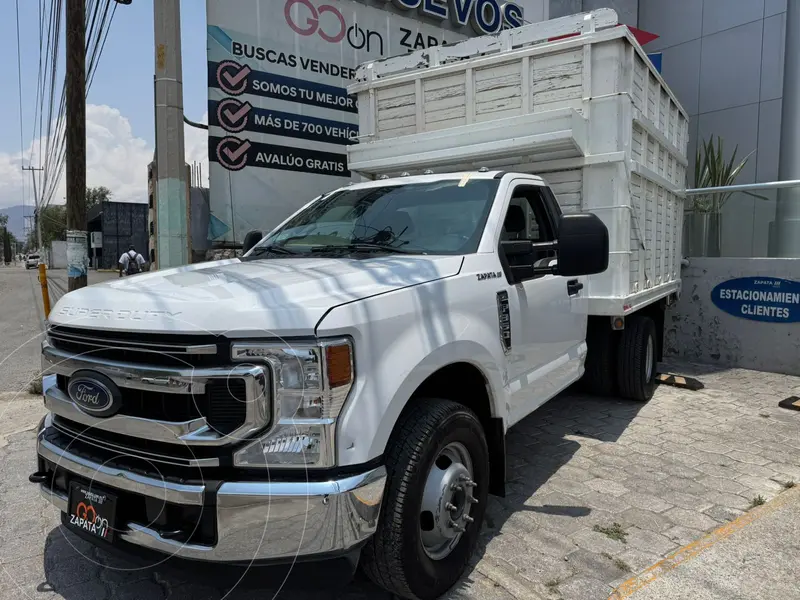 Foto Ford F-350 XL Plus usado (2021) color Blanco financiado en mensualidades(enganche $224,812 mensualidades desde $17,191)
