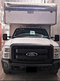 Ford F-350 XL 6.2L Super Duty Aut Ac usado (2015) color Blanco Oxford precio $350,000