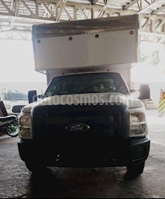 Ford F-350 XL 5.4L Chasis usado (2017) color Blanco precio $515,000