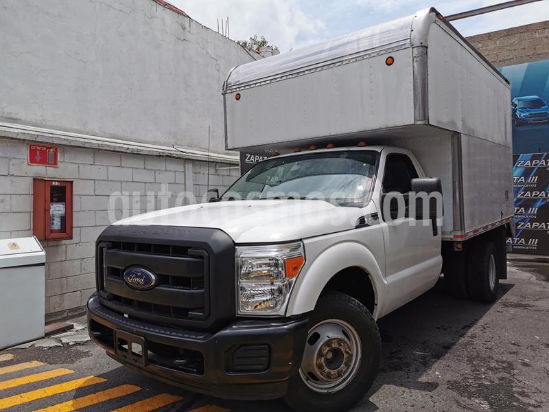 Ford F-350 XL 5.4L Super Duty usado (2015) color Blanco precio $385,000
