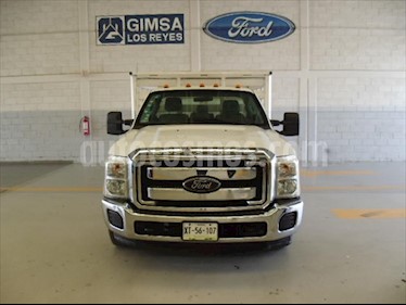 Ford F-350 XLT 6.2L usado (2012) color Blanco precio $290,000