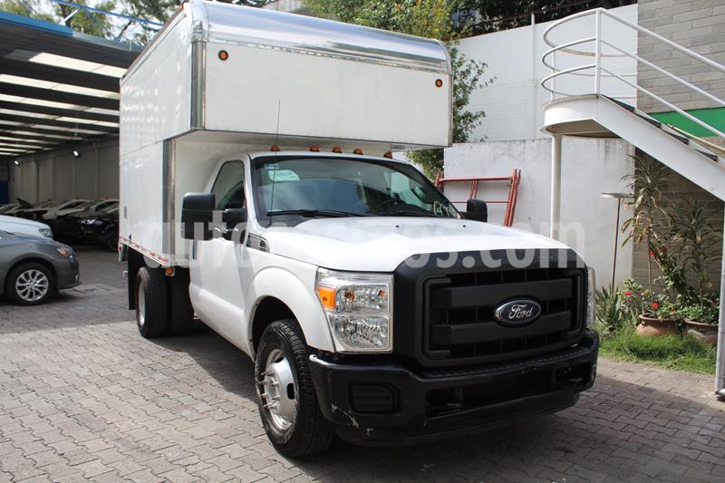 Ford F-350 XL 5.4L Super Duty Aut usado (2016) color Blanco precio $459,000