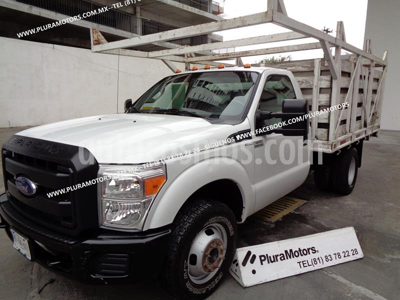 Ford F-350 XL 6.2L Aut Ac usado (2013) color Blanco precio $299,000