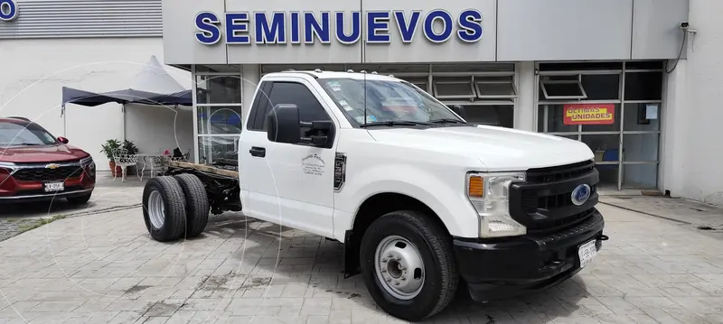 Foto Ford F-350 XL usado (2022) color Blanco Oxford financiado en mensualidades(enganche $235,332 mensualidades desde $17,040)