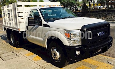 Foto venta Auto Seminuevo Ford F-350 XL 5.4L Chasis (2012) color Blanco Oxford precio $164,800