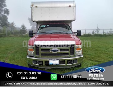 foto Ford F-350 XLT 5.4L Super Duty usado (2008) color Rojo Bravío precio $199,000