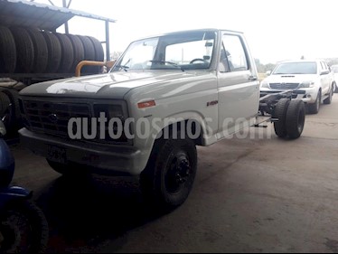 Foto venta Auto Usado Ford F-4000 3.9L 4x2 Largo (1986) color Blanco