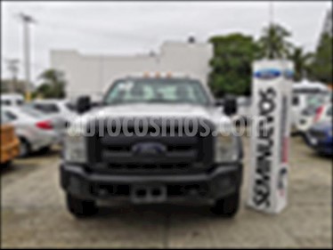 Ford F-450 KTP XL 6.8L Aut usado (2012) color Blanco precio $295,000