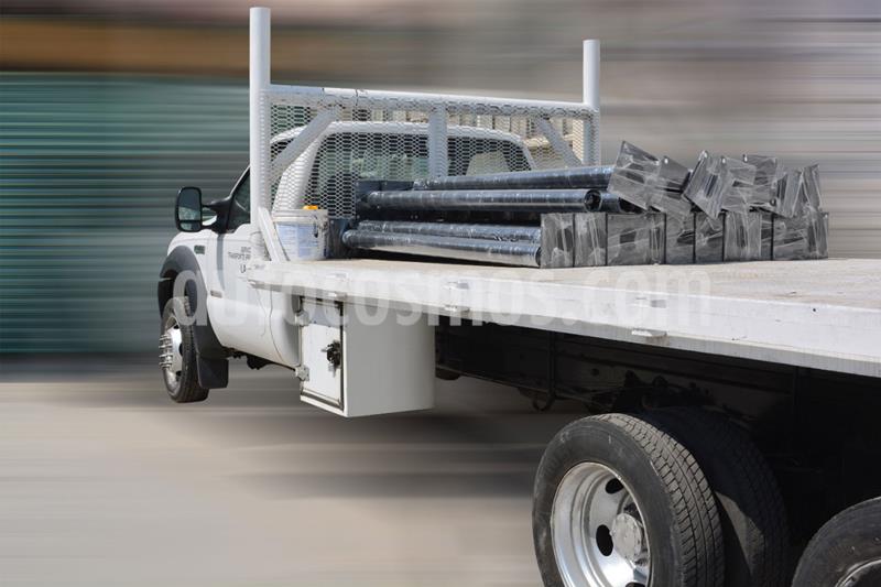 Ford F-450 6.7L Diesel Aut usado (2007) color Blanco precio $230,000