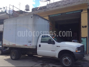 Foto venta Auto Seminuevo Ford F-450 XL 6.0L Super Duty TDi (2004) color Blanco precio $130,000