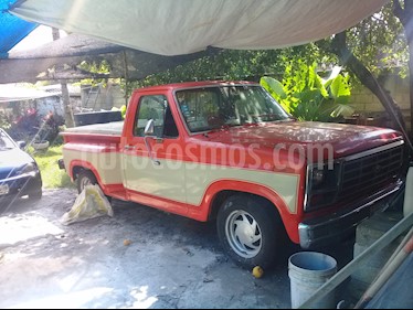 Ford F100 V8 Aut usado (1983) color Naranja precio $55,000