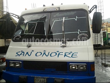 Ford F700 Plataforma usado (1992) color Azul precio u$s7.000
