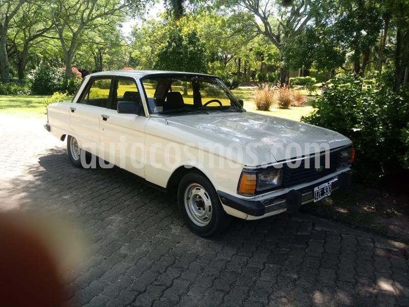 foto Ford Falcon 3.0L Ghia Lujo usado (1985) color Crema precio $11.111.111