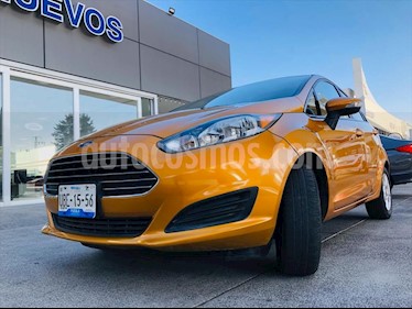 Ford Fiesta Hatchback SE usado (2016) color Naranja precio $149,000