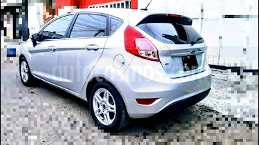foto Ford Fiesta Hatchback SE usado (2017) color Plata precio $175,000