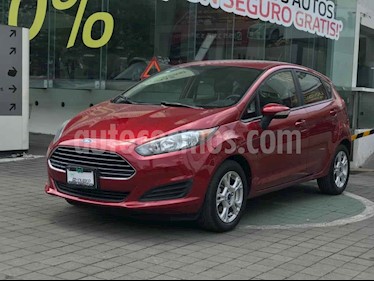 foto Ford Fiesta Hatchback S usado (2017) color Rojo precio $175,000