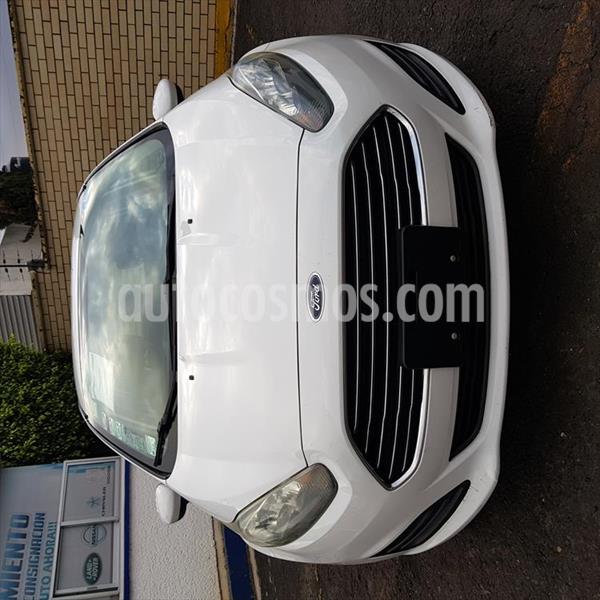foto Ford Fiesta Hatchback S usado (2016) color Blanco precio $145,000