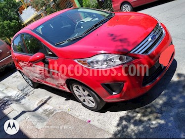 Ford Fiesta Hatchback SE usado (2013) color Rojo Racing precio $115,000