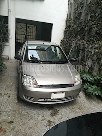 Ford Fiesta Hatchback Base usado (2007) color Oro precio $45,000