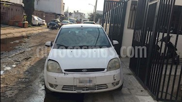 foto Ford Fiesta Hatchback Trend usado (2003) color Blanco precio $45,000