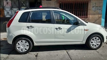 Foto venta Auto usado Ford Fiesta Ikon Hatch First 1.6L Ac (2012) color Blanco Oxford precio $90,000