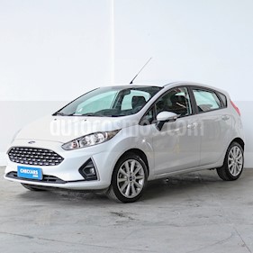 Ford Fiesta Kinetic Sedan SE Plus usado (2018) color Blanco precio $669.000