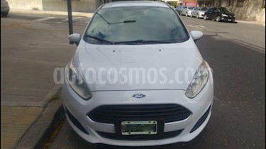 Ford Fiesta Kinetic Sedan S Plus usado (2014) color Blanco precio $310.000