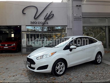 Foto venta Auto usado Ford Fiesta Kinetic Sedan SE Plus (2014) color Blanco precio $350.000