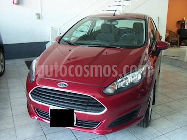 foto Ford Fiesta Kinetic - usado (2015) color Bordó precio $499.900