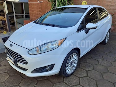 foto Ford Fiesta Kinetic - usado (2014) color Blanco precio $490.000