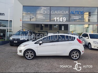 foto Ford Fiesta Kinetic Titanium usado (2013) color Blanco precio $520.000
