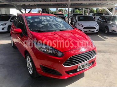 Ford Fiesta Kinetic S usado (2015) color Rojo precio $545.000