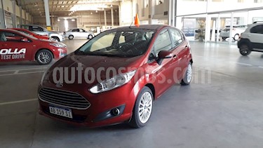 foto Ford Fiesta Kinetic SE usado (2017) color Rojo precio $670.000