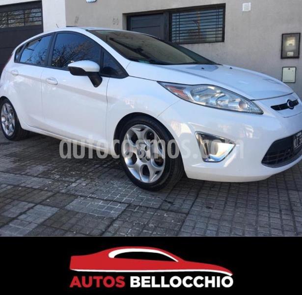 Ford Fiesta Kinetic S usado (2011) color Blanco Oxford precio $650.000
