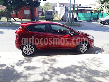 Ford Fiesta Kinetic SE usado (2019) color Rojo Sport precio $650.000