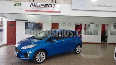 Ford Fiesta Kinetic SE usado (2019) color Azul Celeste precio $880.000